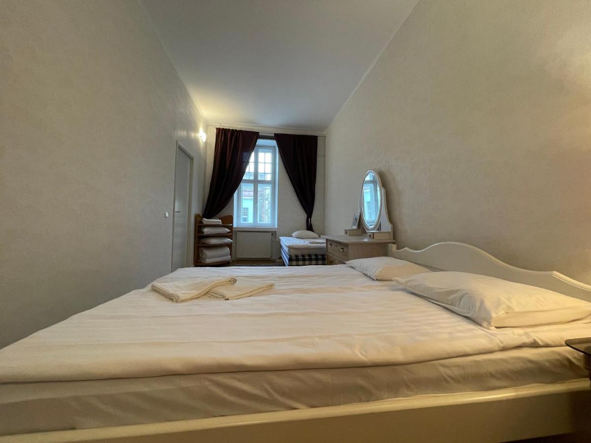 Ferienwohnung Dictumfactum Old Town - Suur Karja Reval Exterior foto